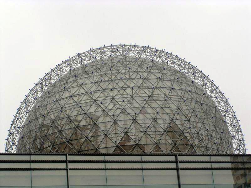 济南高铁东总部基地2号楼网架
